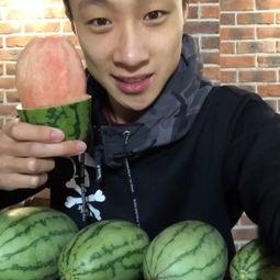 临沂吃瓜网红事件视频,揭秘网络舆论的风暴与真相 第2张 临沂吃瓜网红事件视频,揭秘网络舆论的风暴与真相 第2张