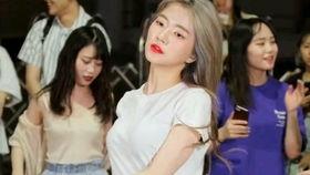 吃瓜小姐姐跳舞视频完整版 第1张 吃瓜小姐姐跳舞视频完整版 第1张