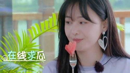 广西小表妹吃瓜视频大全,趣味横生的乡村生活瞬间  第3张