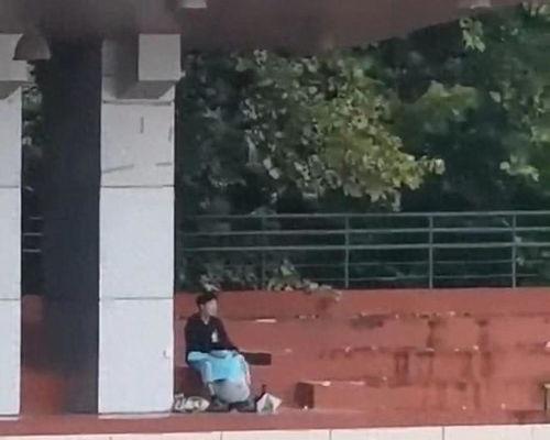 大学校园搞笑吃瓜视频,搞笑吃瓜视频盘点 第3张 大学校园搞笑吃瓜视频,搞笑吃瓜视频盘点 第3张